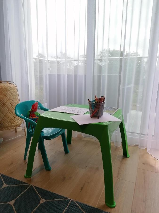 Zalotna Mewa Gaski Buitenkant foto